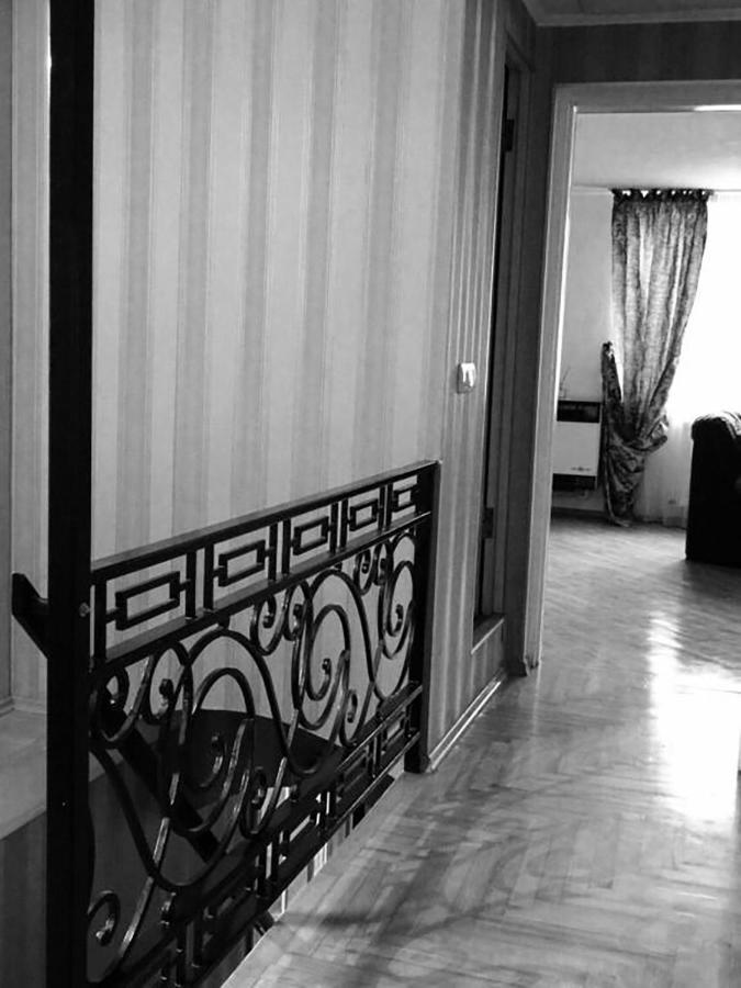 Erik'S Guest House Боржомі Екстер'єр фото