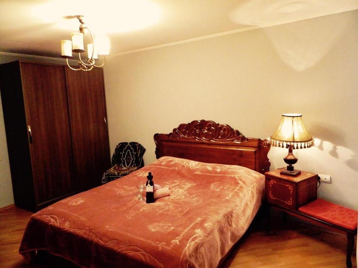 Erik'S Guest House Боржомі Екстер'єр фото